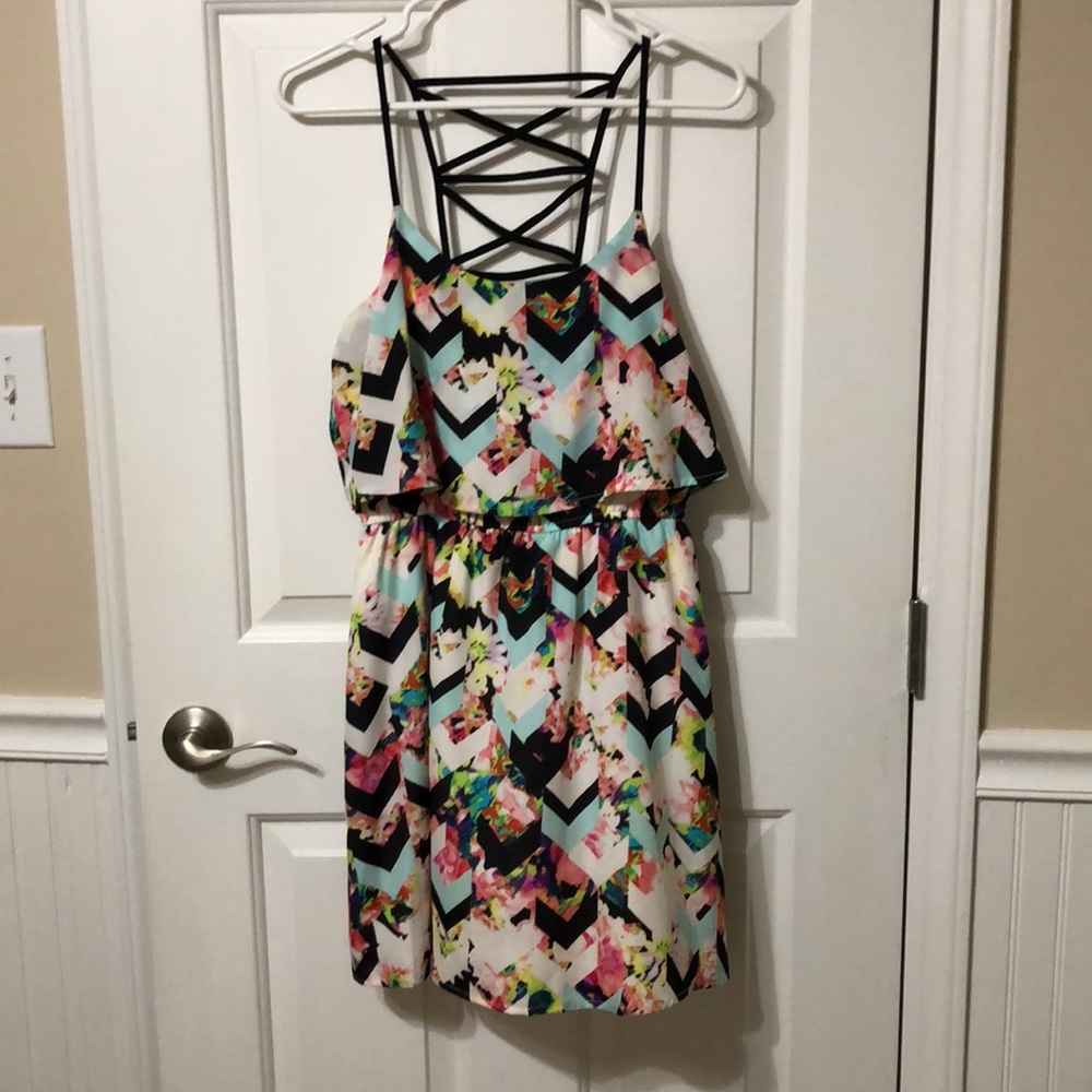 Dress. Size medium. Super cute!